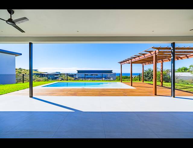 4 BEDROOM HOUSE FOR SALE IN ZULULAMI LUXURY COASTAL ESTATE